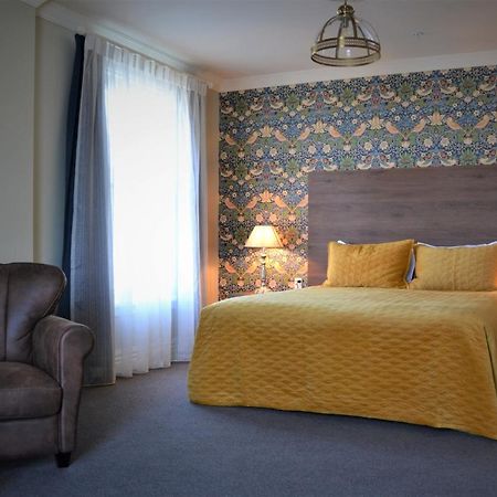 Brydone Hotel Oamaru Bagian luar foto