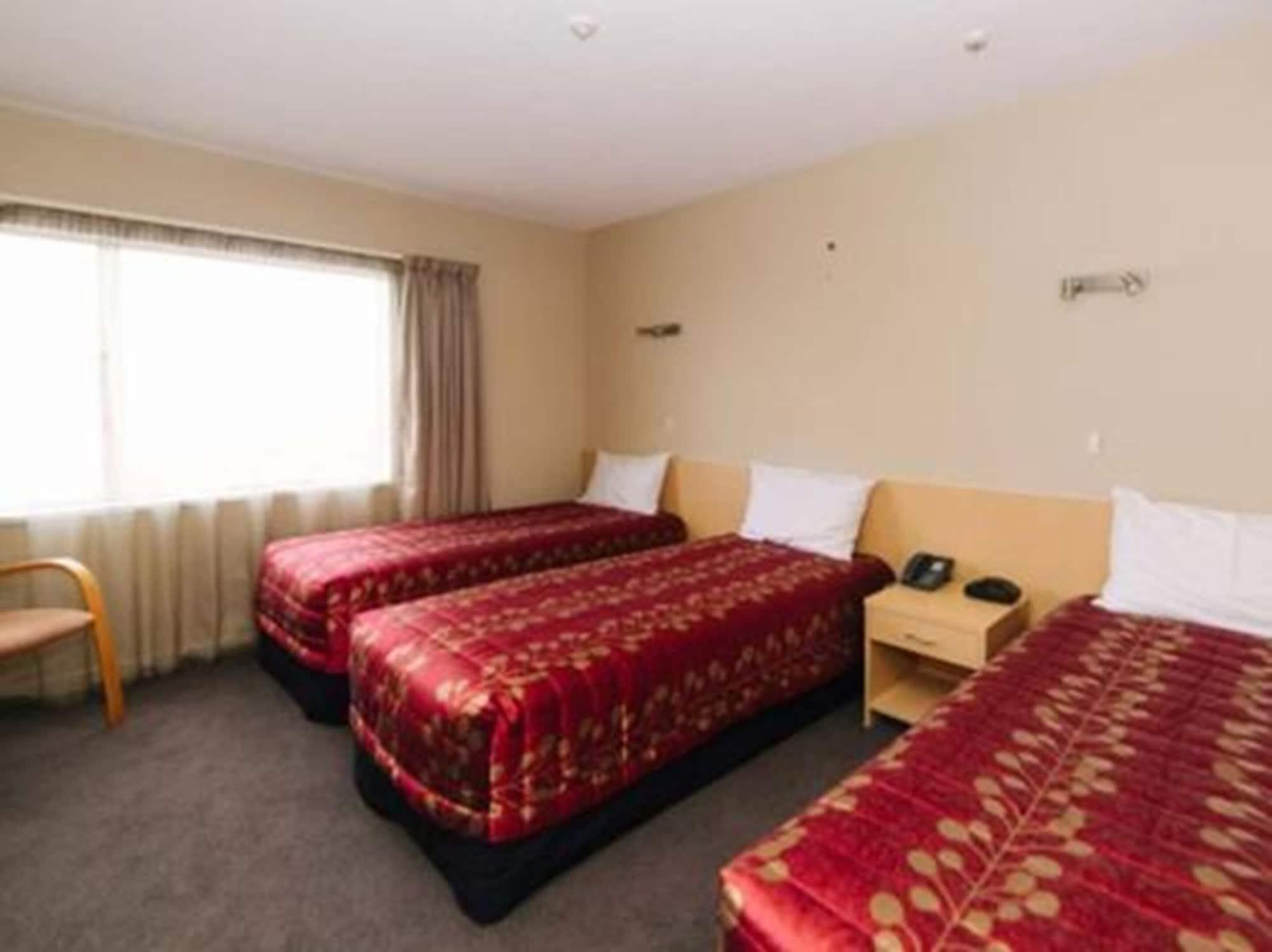 Brydone Hotel Oamaru Bagian luar foto