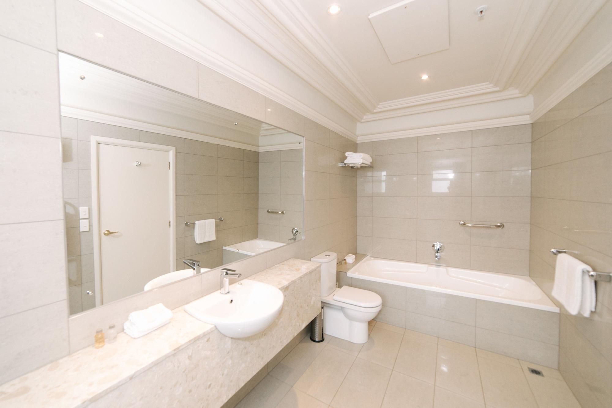 Brydone Hotel Oamaru Bagian luar foto