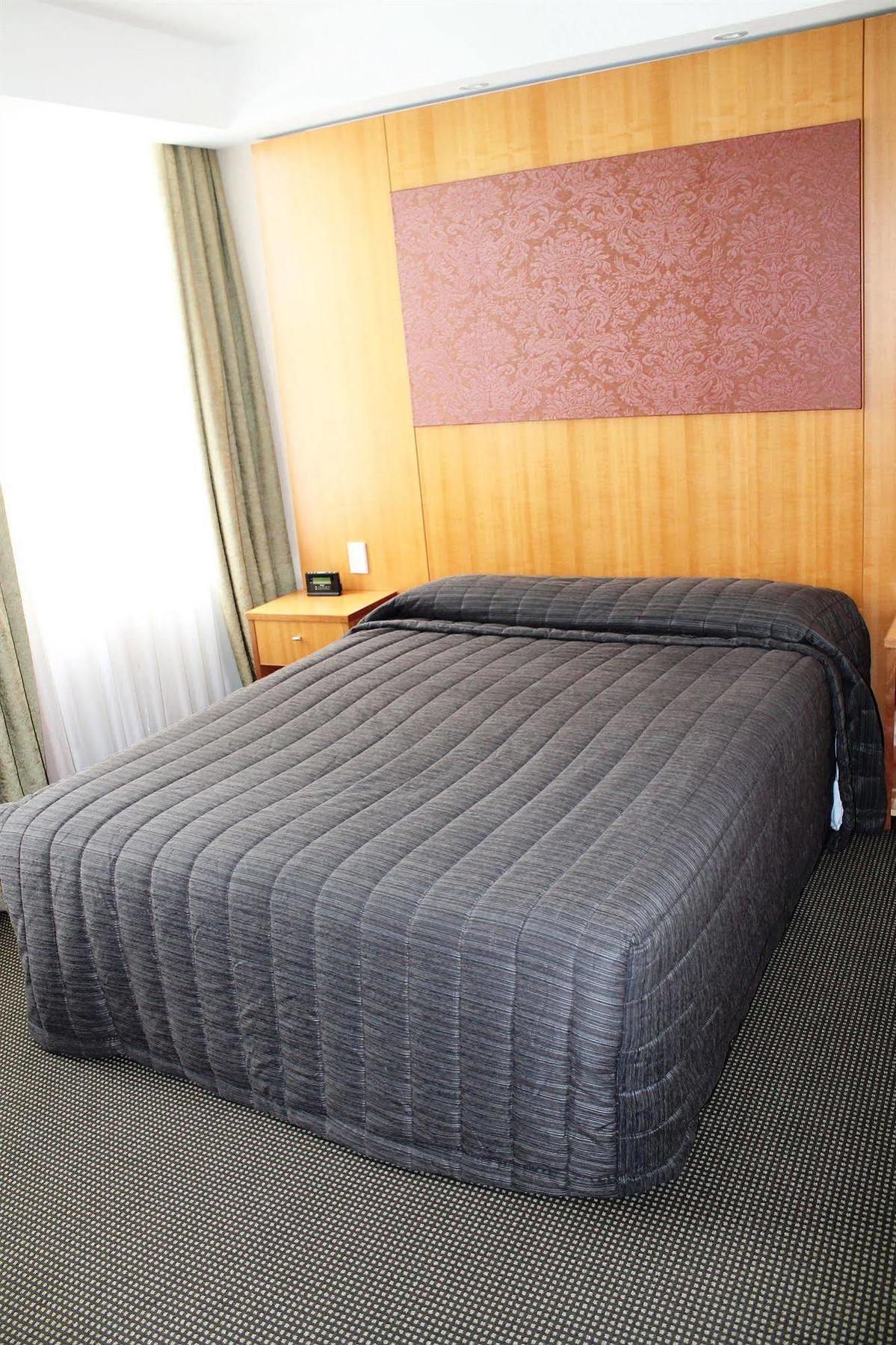 Brydone Hotel Oamaru Bagian luar foto